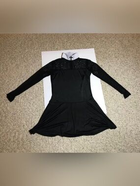 Women’s Nun Halloween Costume Dress Size M/L (10–14)